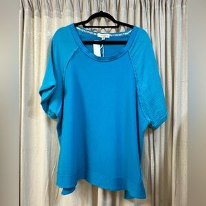 NWT Umgee French Terry Gauze Top